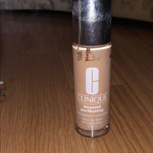 Clinique beyond perfect Foundation+Concealer